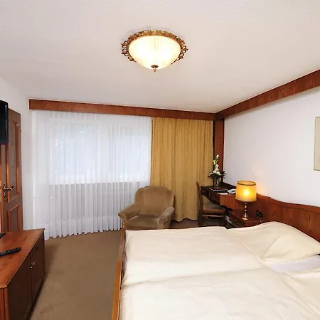 Alte Post Garni Hotel Ginsheim-Gustavsburg