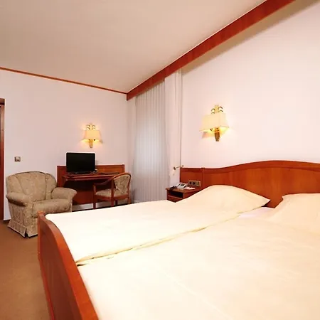 Hotel Alte Post Garni Ginsheim-Gustavsburg